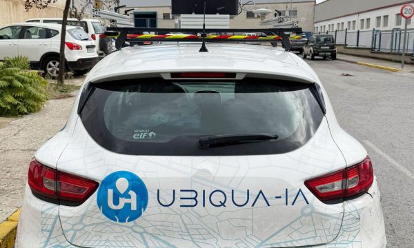 COCHE_UBIQUA_TRASERA