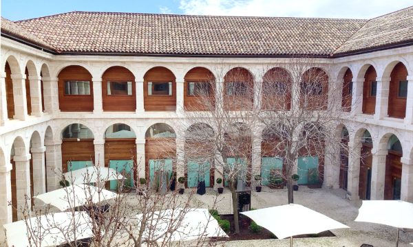 PARADOR ALCALA DE HENARES 01
